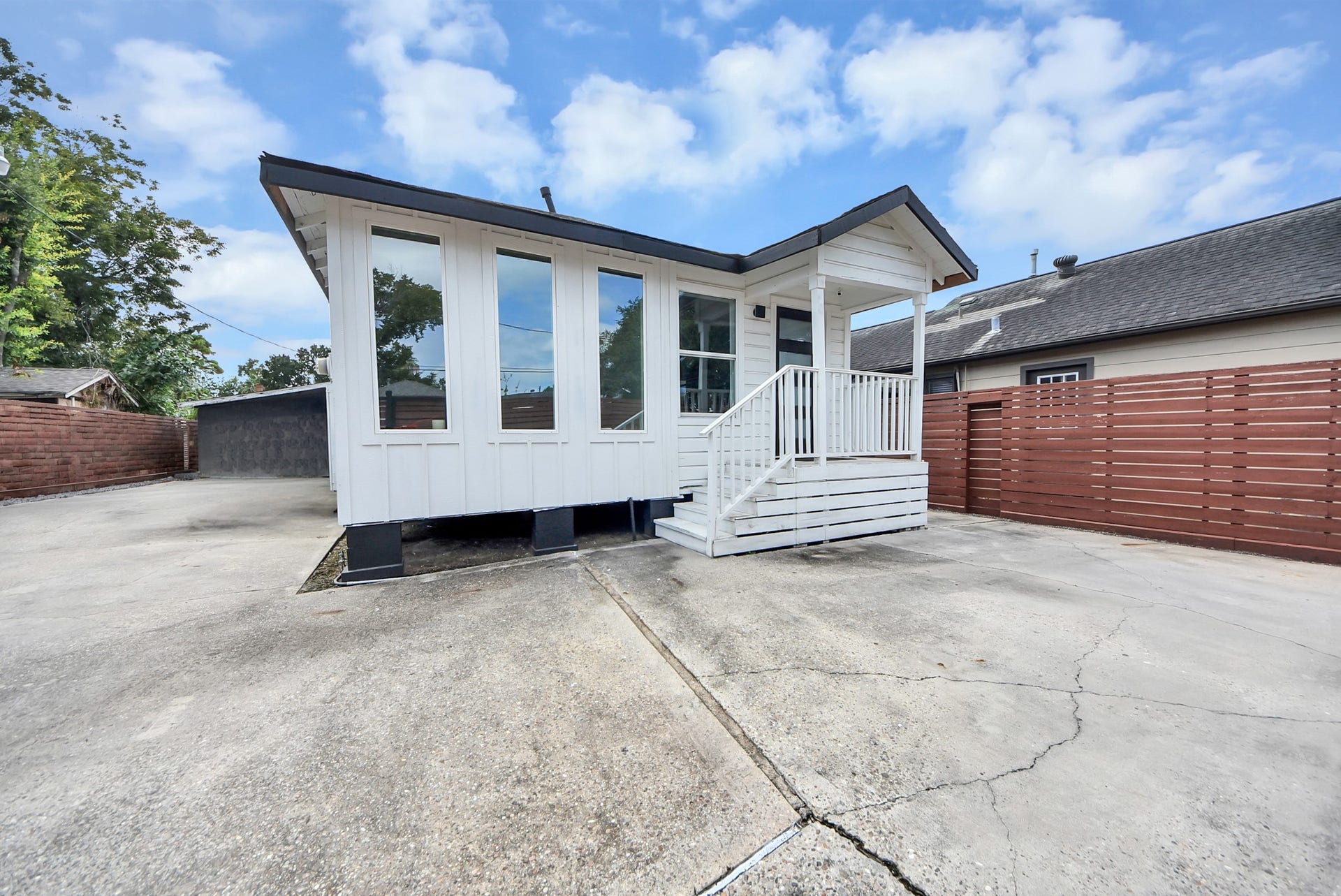 824 Wilkes Street, Houston, TX 77009 824 Wilkes Street, Houston, TX 77009