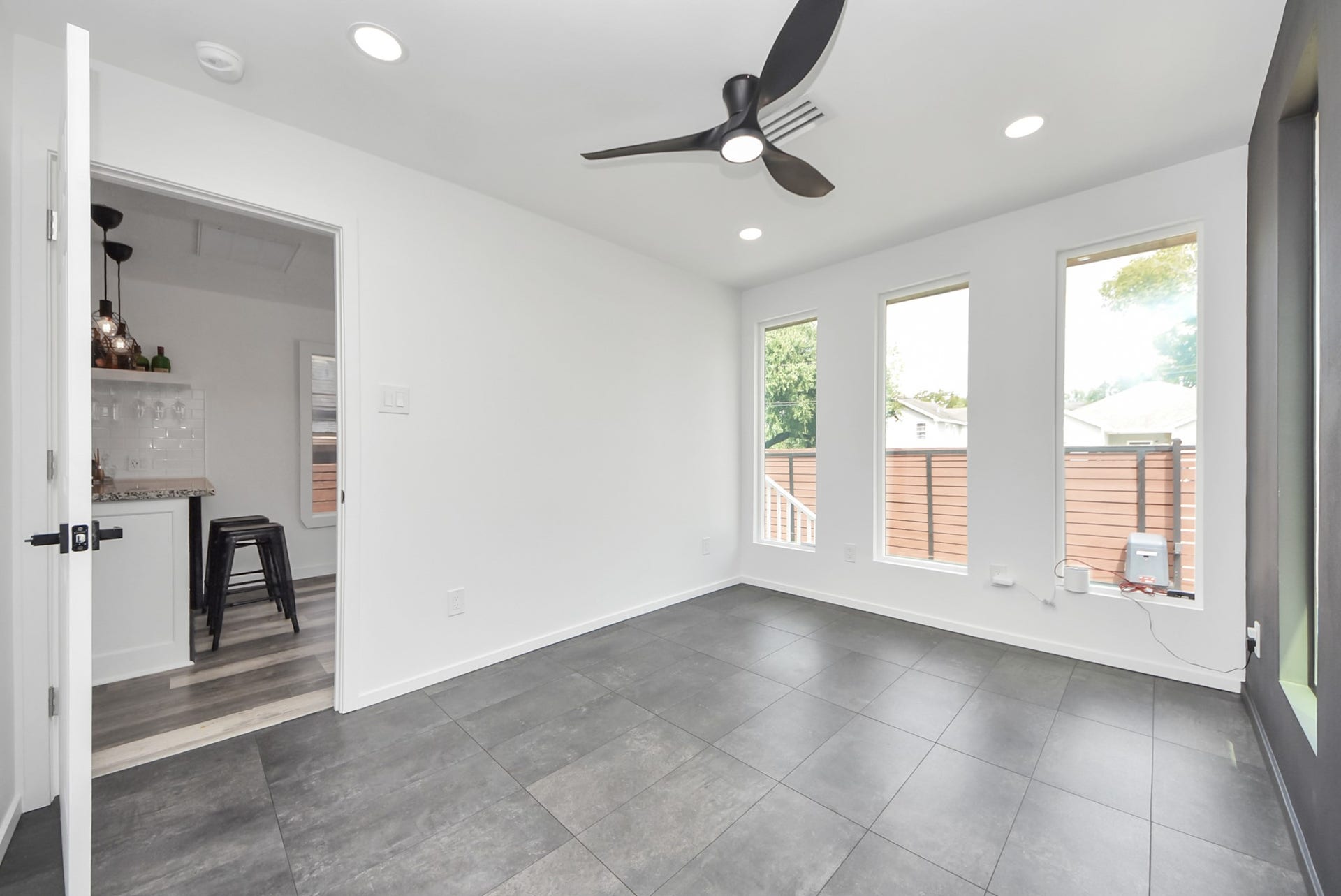 824 Wilkes Street, Houston, TX 77009 824 Wilkes Street, Houston, TX 77009