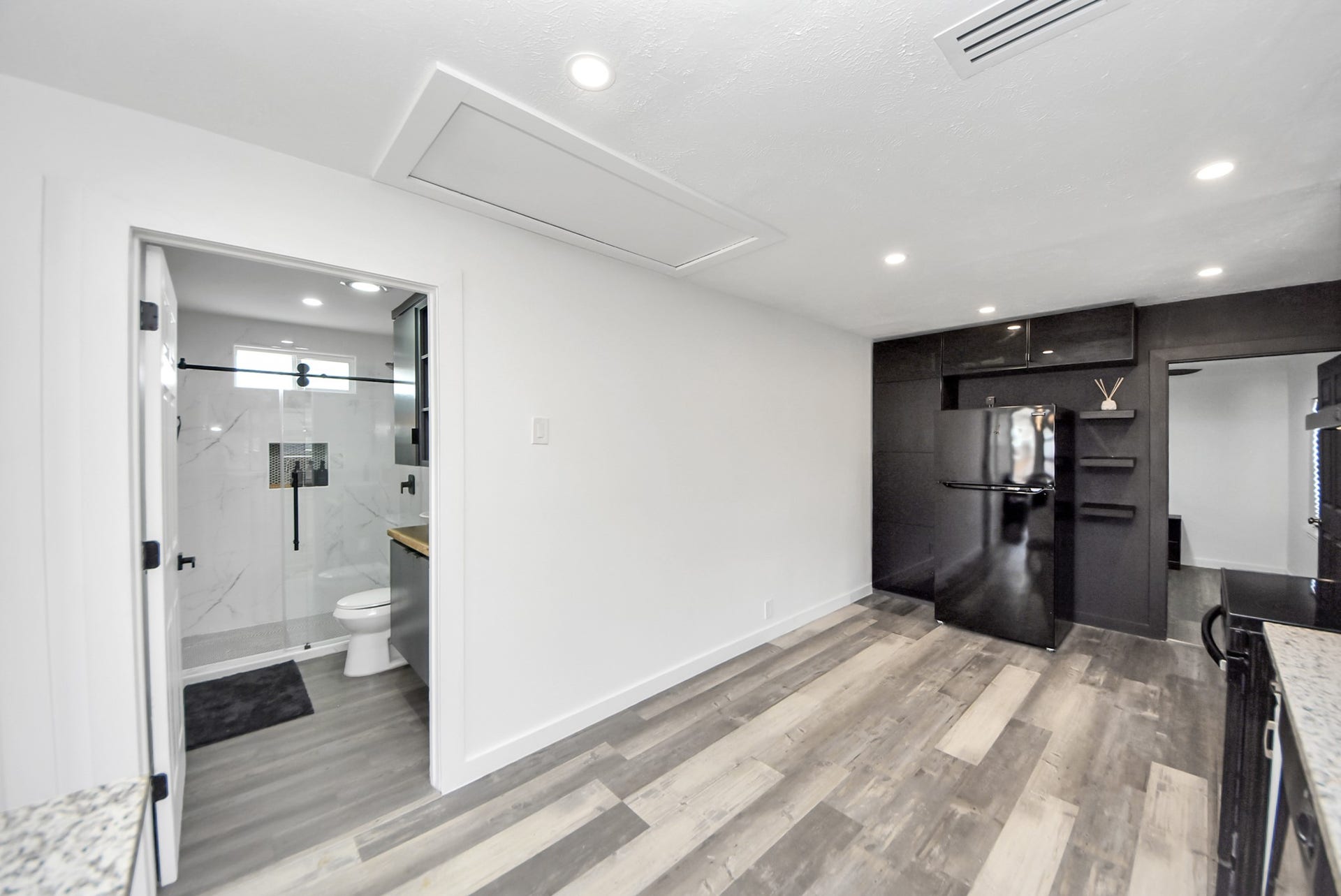824 Wilkes Street, Houston, TX 77009 824 Wilkes Street, Houston, TX 77009