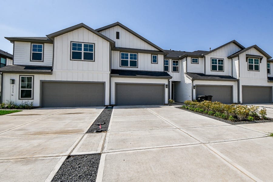 Property photo for 27927 Western creek court, Katy, TX