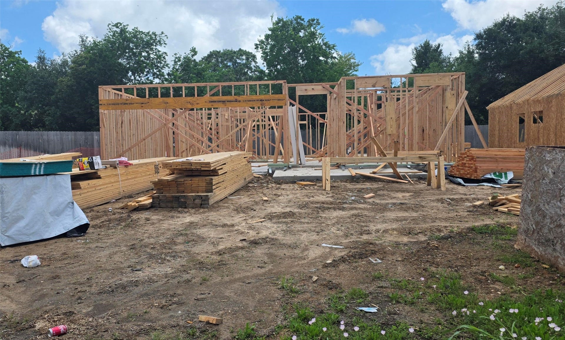 526 Pinot Noir Drive, Alvin, TX 77511 526 Pinot Noir Drive, Alvin, TX 77511