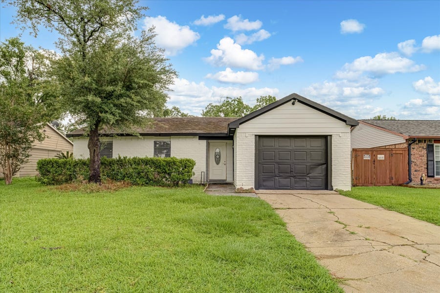 Property photo for 14618 Flair Drive, Houston, TX