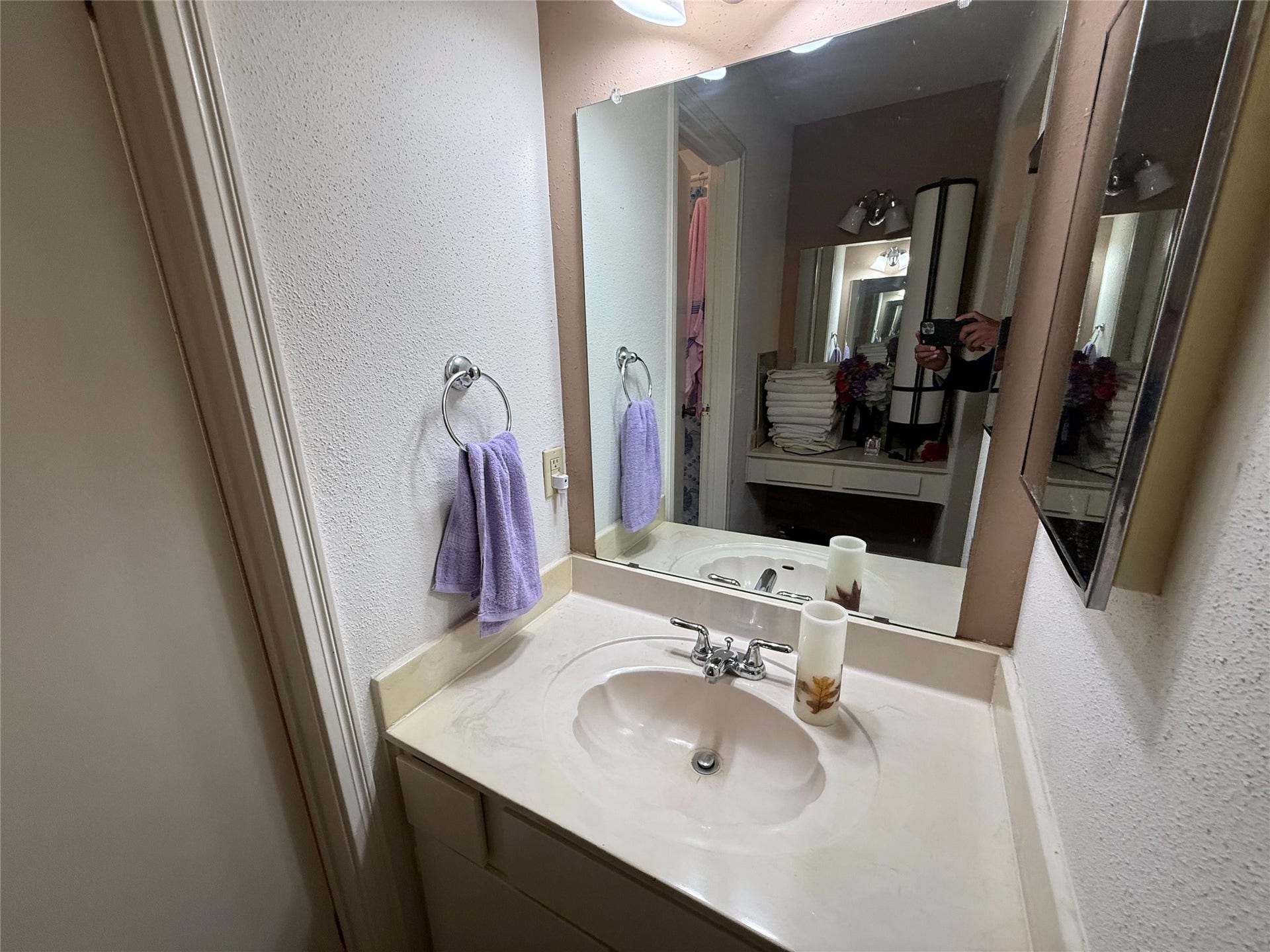 3100 Jeanetta Street, #1008, Houston, TX 77063 3100 Jeanetta Street, #1008, Houston, TX 77063