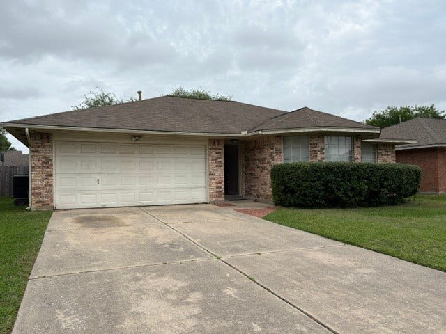 Property photo for 7854 Yellow Pine Drive, Houston, TX