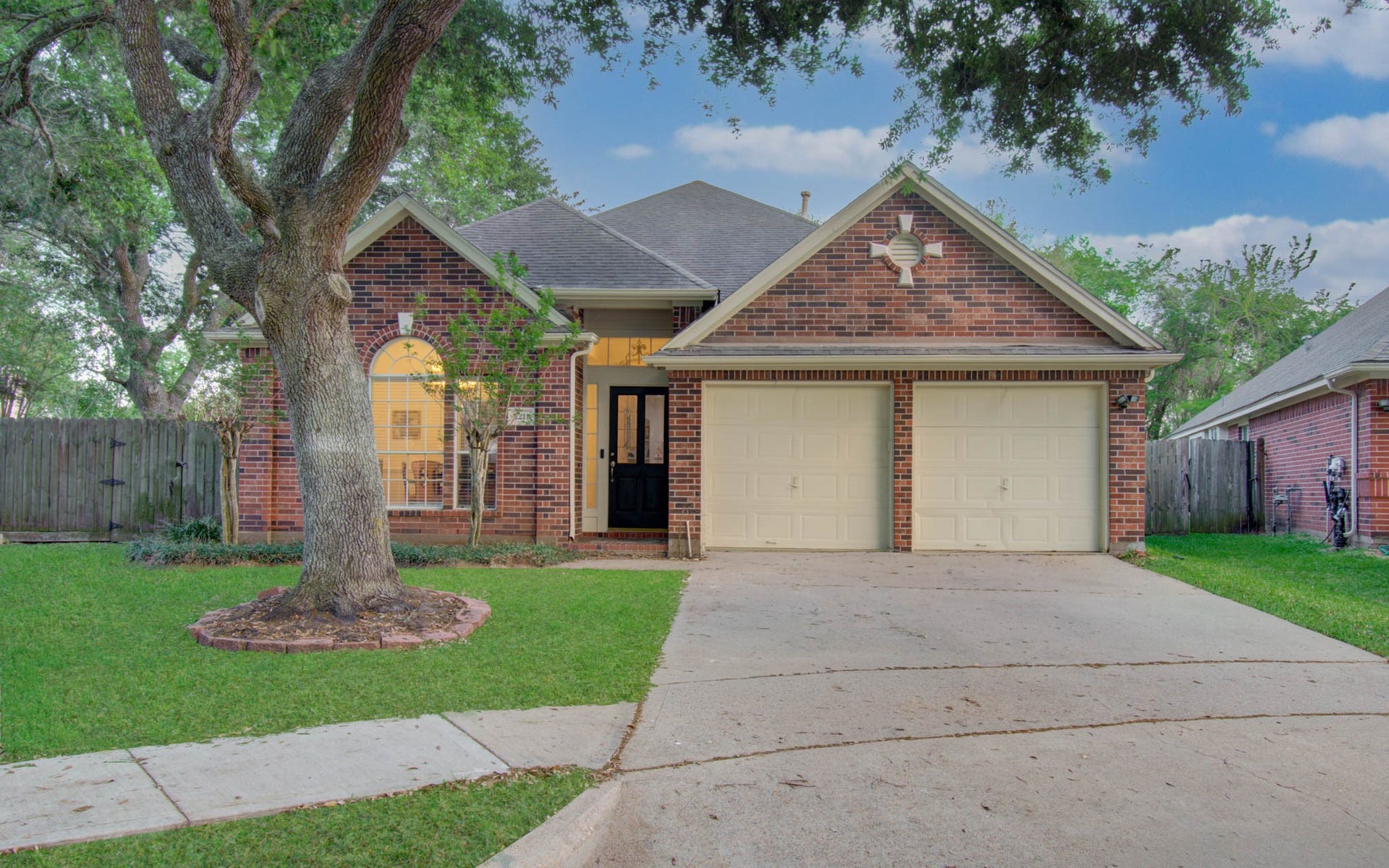 7211 Cambridge Cove Circle, Missouri City, TX 77459 7211 Cambridge Cove Circle, Missouri City, TX 77459
