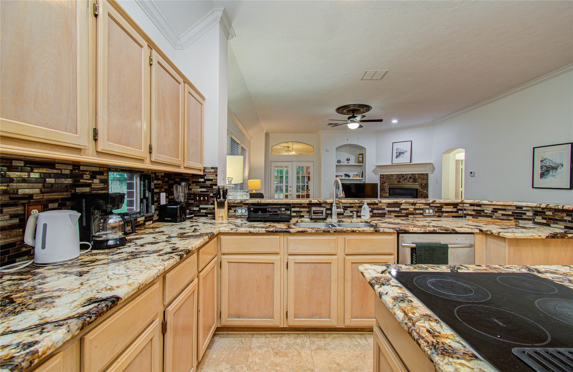 7211 Cambridge Cove Circle, Missouri City, TX 77459 7211 Cambridge Cove Circle, Missouri City, TX 77459