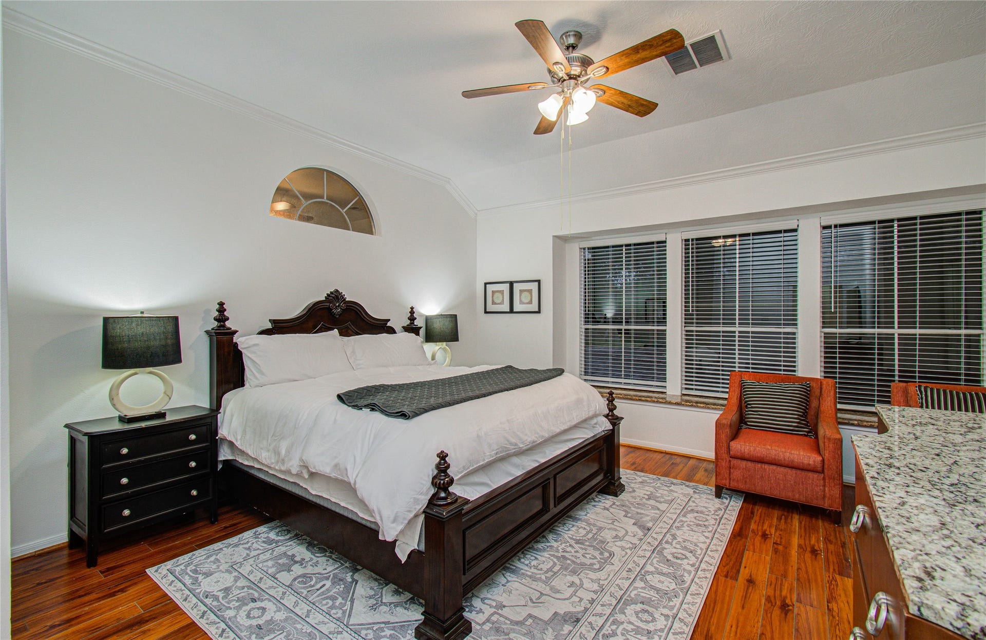 7211 Cambridge Cove Circle, Missouri City, TX 77459 7211 Cambridge Cove Circle, Missouri City, TX 77459