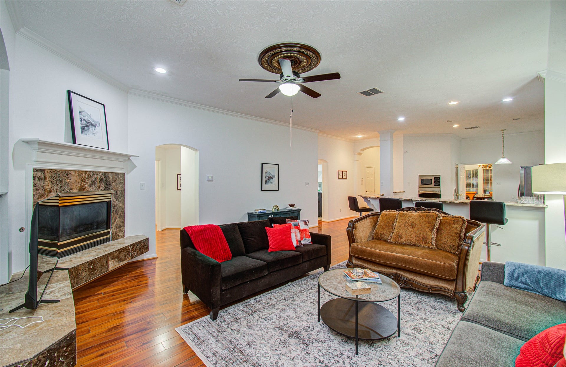 7211 Cambridge Cove Circle, Missouri City, TX 77459 7211 Cambridge Cove Circle, Missouri City, TX 77459