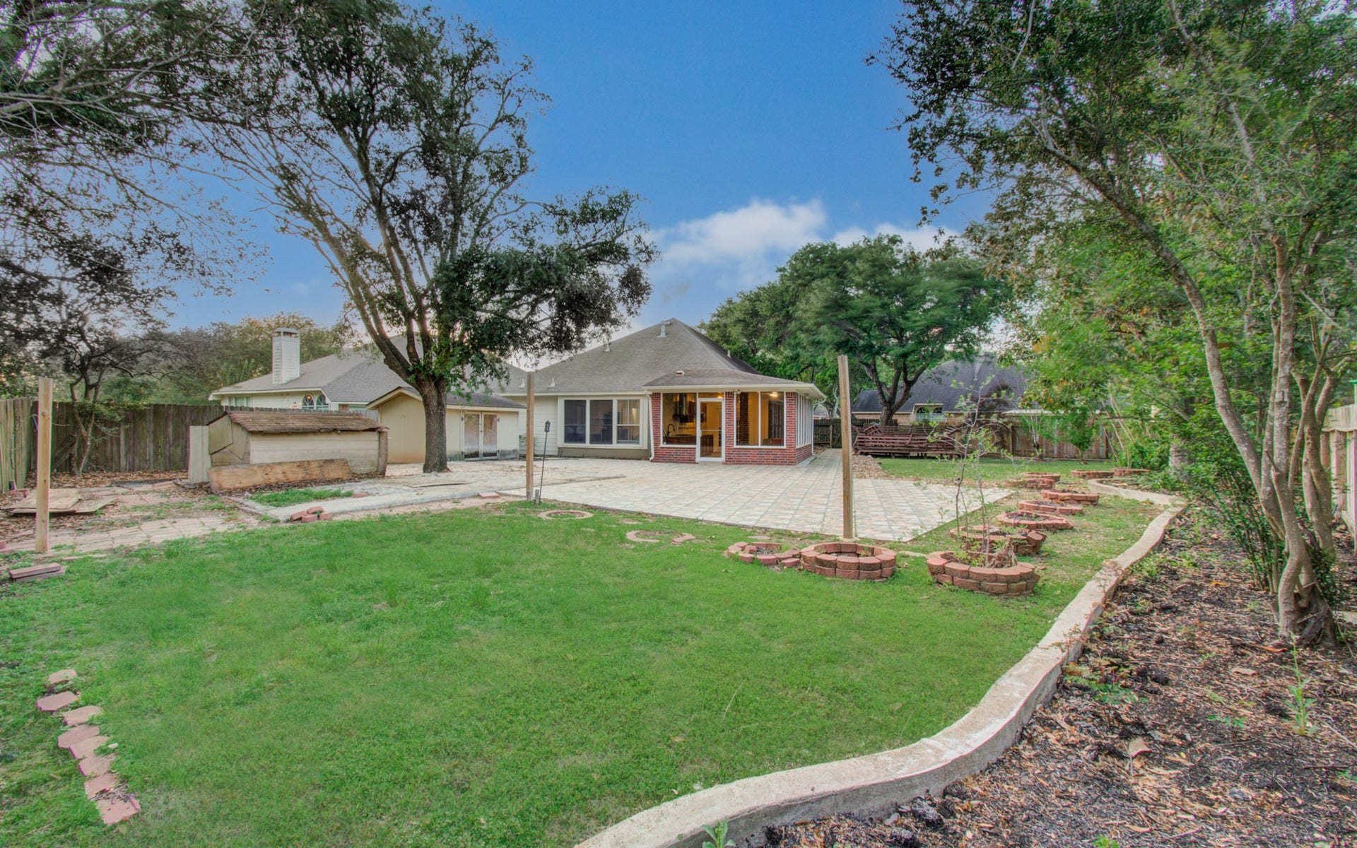 7211 Cambridge Cove Circle, Missouri City, TX 77459 7211 Cambridge Cove Circle, Missouri City, TX 77459