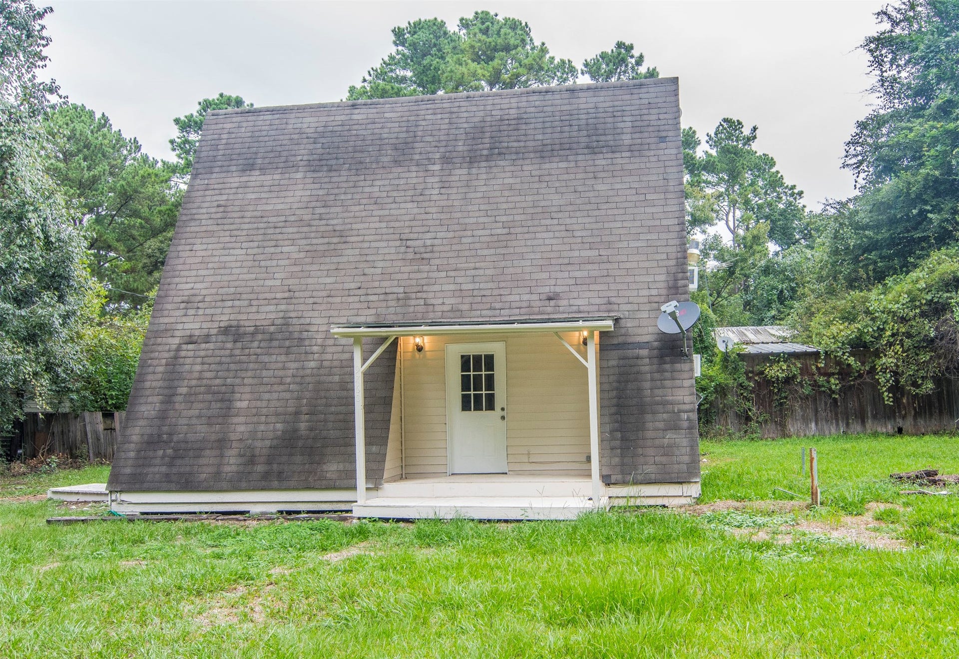 9760 Black Gum, Willis, TX 77318 9760 Black Gum, Willis, TX 77318