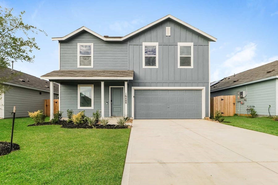 Property photo for 16488 Blossom Grove Drive, Conroe, TX