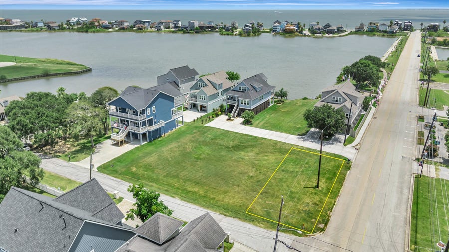 Property photo for 0 Hall Street, Lot 5, Seabrook, TX