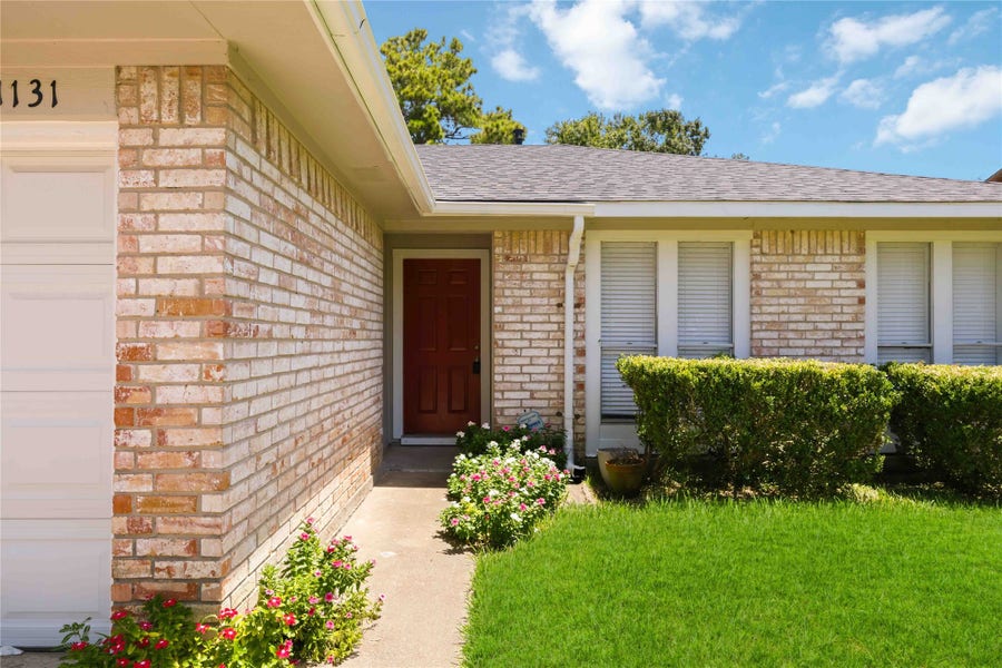 Property photo for 1131 Rock Canyon Drive, Katy, TX