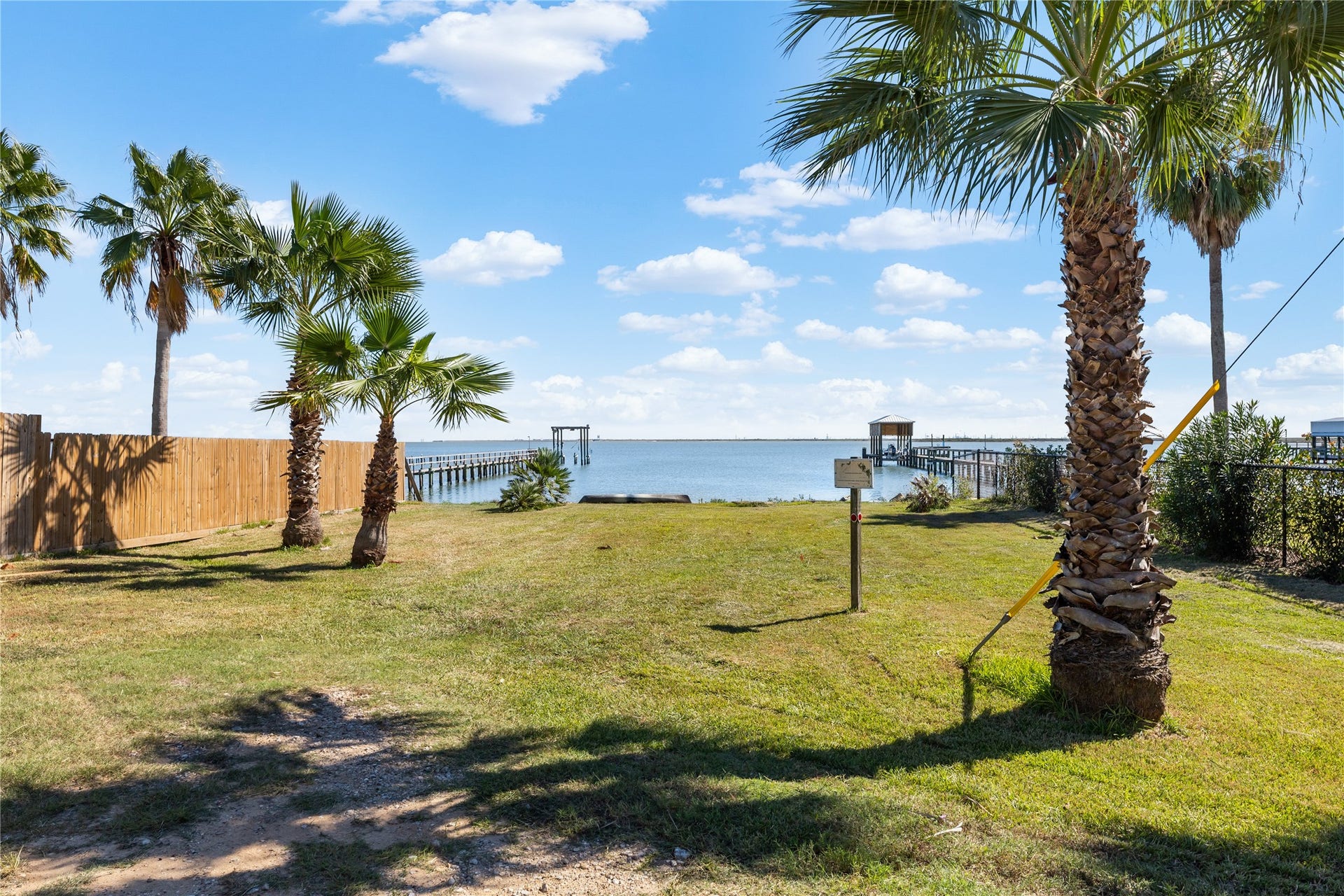 2379 Ave Avenue N, San Leon, TX 77539 Small park at end of street with access to Galveston Bay for kayaks and other small watercraft.