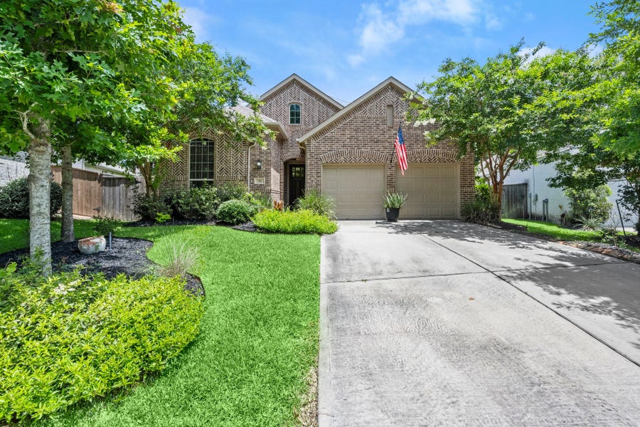 Property photo for 150 Mayfield Drive, Montgomery, TX