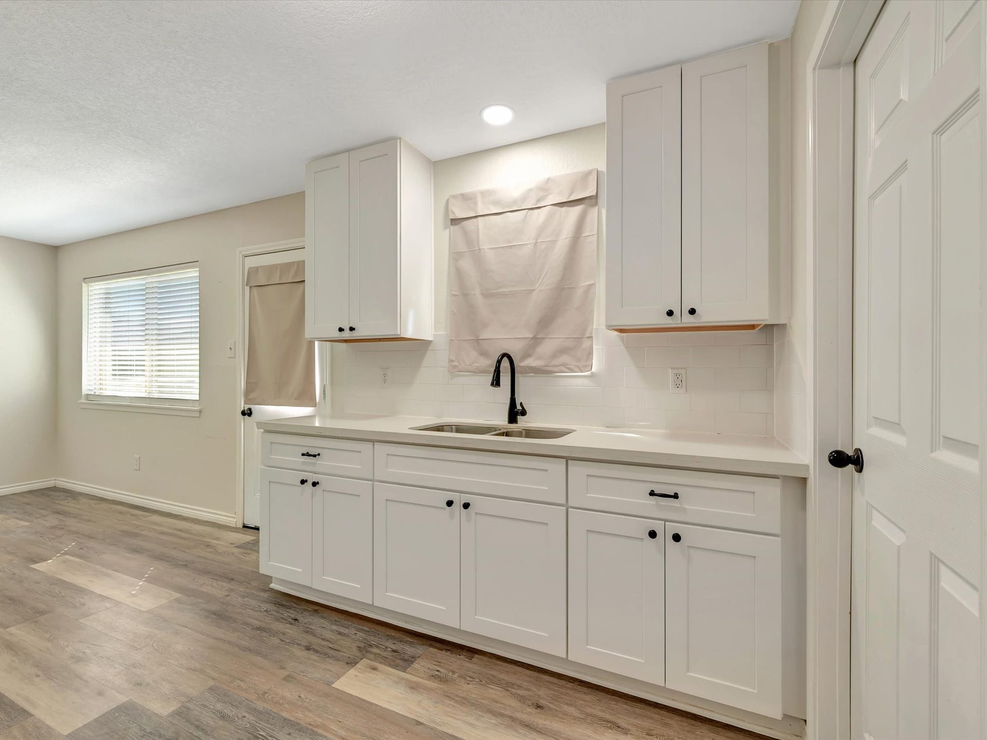 7230 Avenue L, Santa Fe, TX 77510 7230 Avenue L, Santa Fe, TX 77510