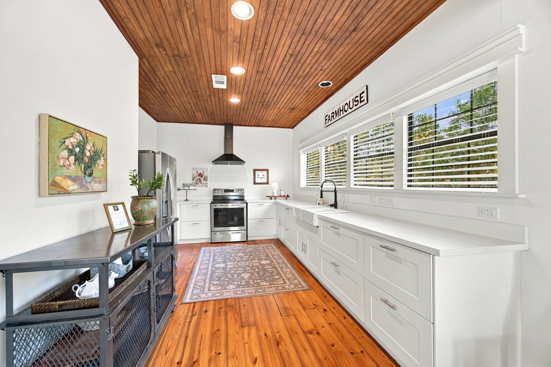 1808 Tabor Street, Houston, TX 77009 1808 Tabor Street, Houston, TX 77009