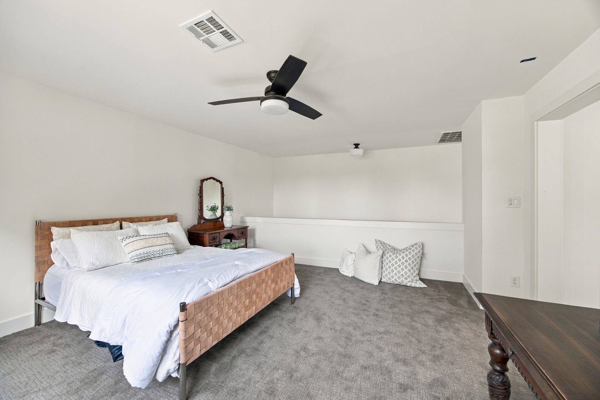 1808 Tabor Street, Houston, TX 77009 1808 Tabor Street, Houston, TX 77009
