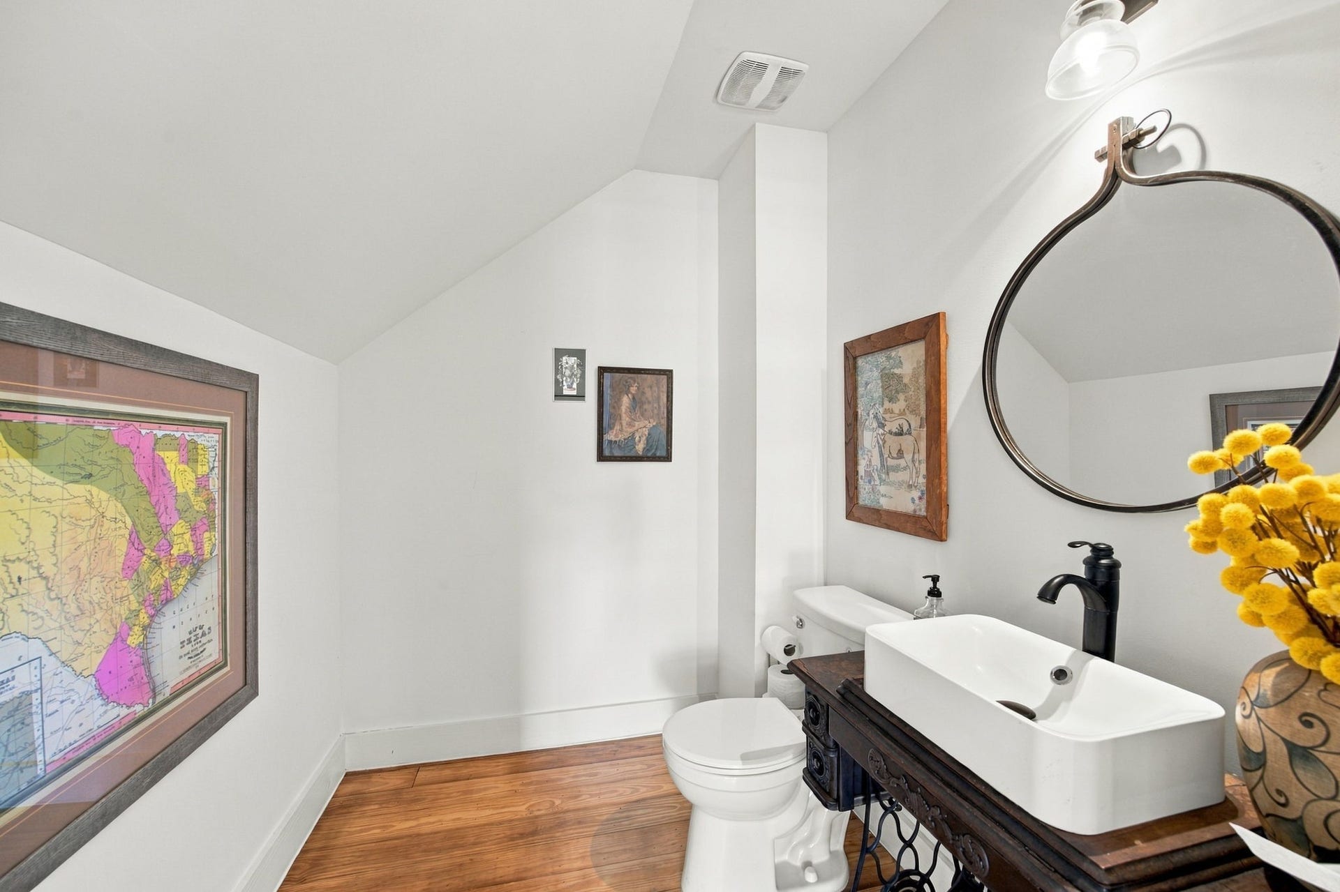 1808 Tabor Street, Houston, TX 77009 1808 Tabor Street, Houston, TX 77009