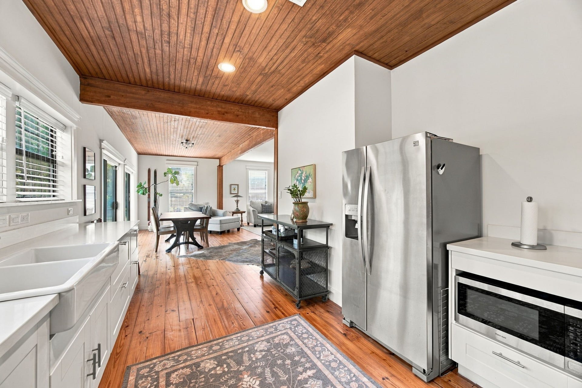 1808 Tabor Street, Houston, TX 77009 Kitchen was remodeled and opens up to the dining and living room. Overlooks the backyard.