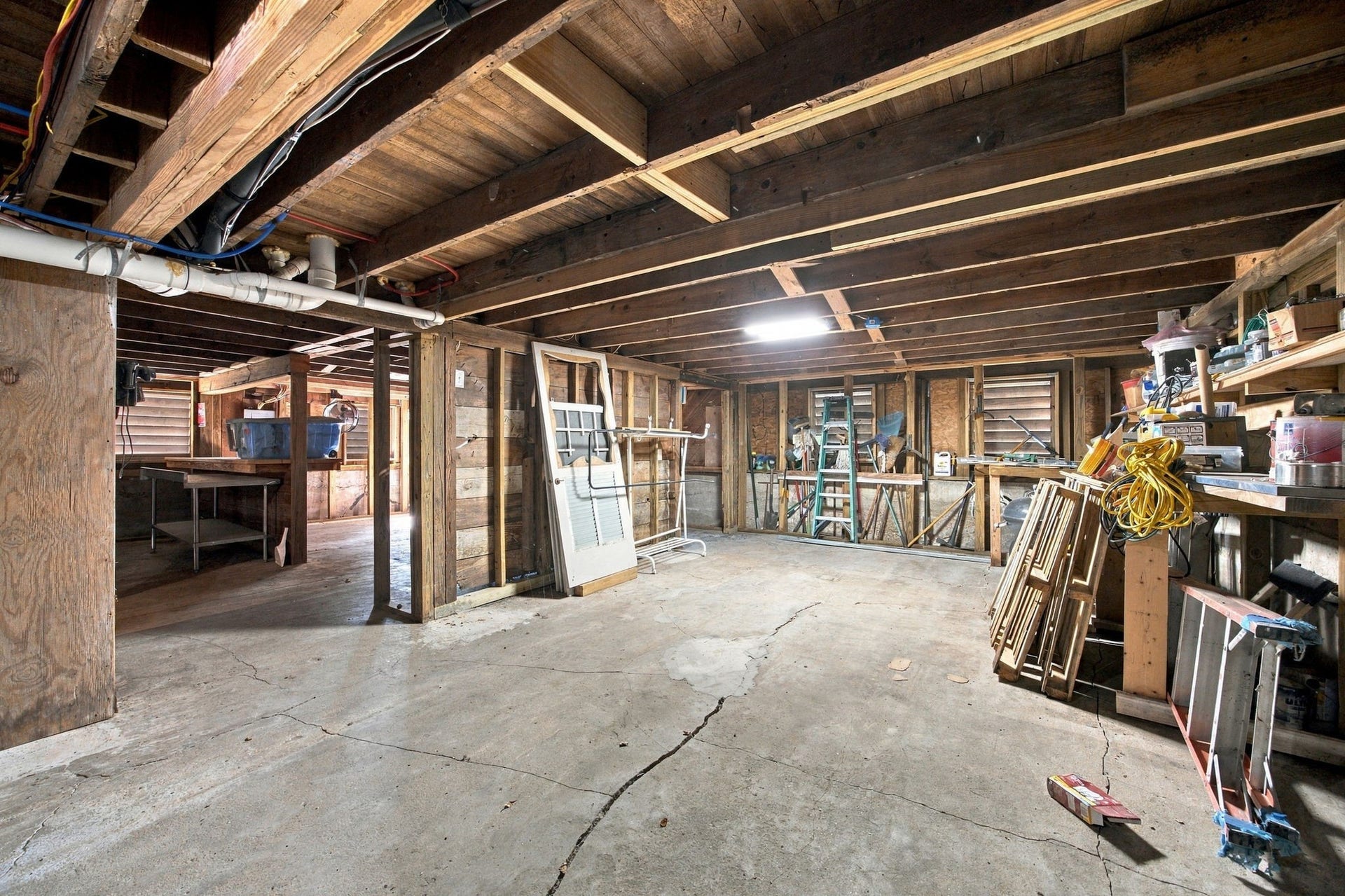 1808 Tabor Street, Houston, TX 77009 1808 Tabor Street, Houston, TX 77009