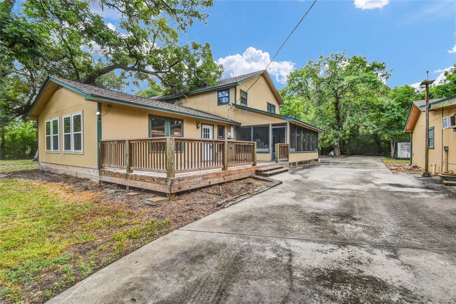 Property photo for 3852 County Road 704, Brazoria, TX