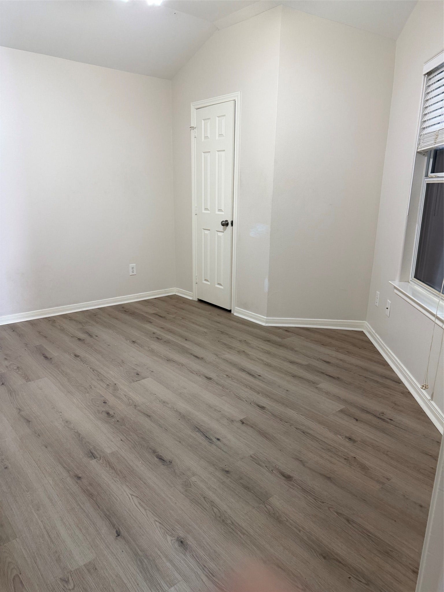 3818 Cary Creek Drive, Baytown, TX 77521