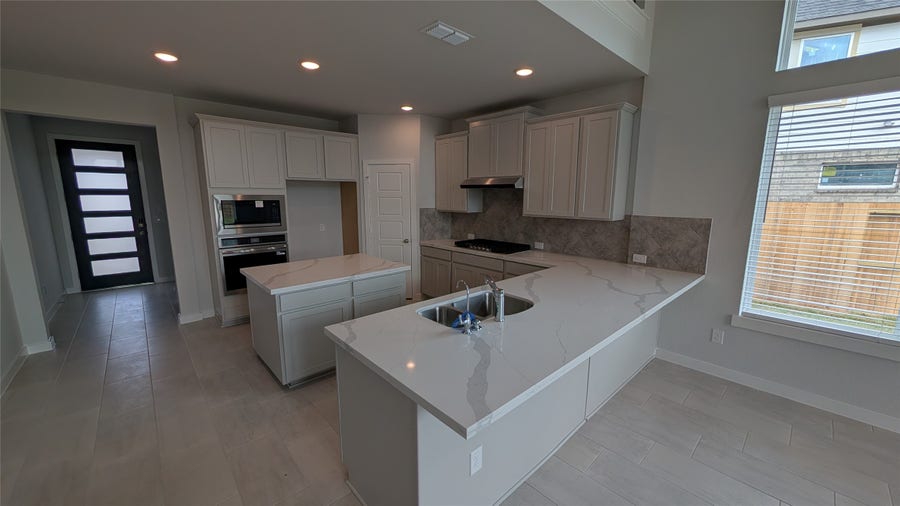Property photo for 11002 Valley Fort Drive, Missouri City, TX