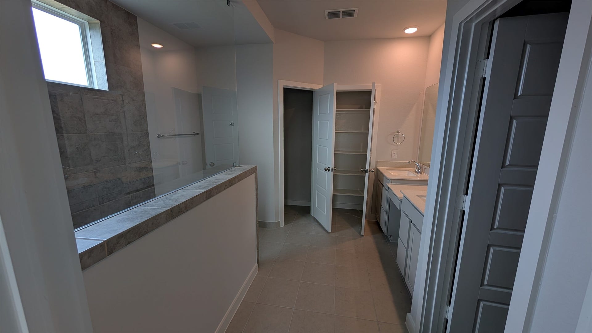 11002 Valley Fort Drive, Missouri City, TX 77459 11002 Valley Fort Drive, Missouri City, TX 77459