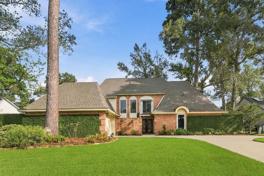 Property photo for 8214 Magnolia Glen Drive, Humble, TX