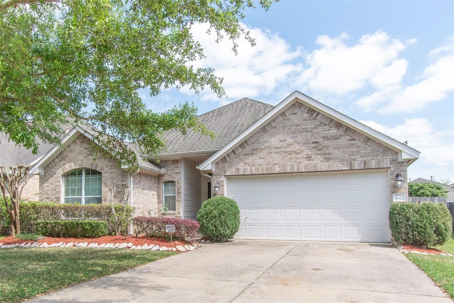 Property photo for 4822 Bonny Loch Lane, Houston, TX