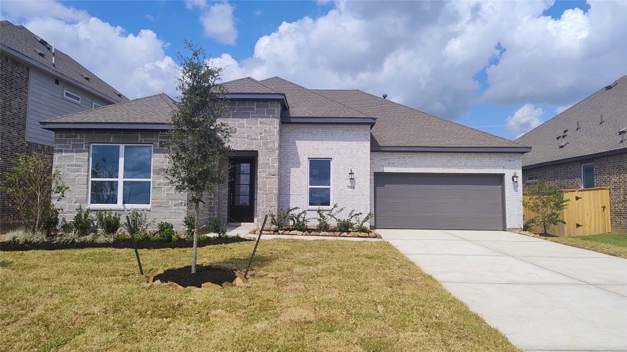 Property photo for 2415 Tranquil Cedar Drive, Rosenberg, TX