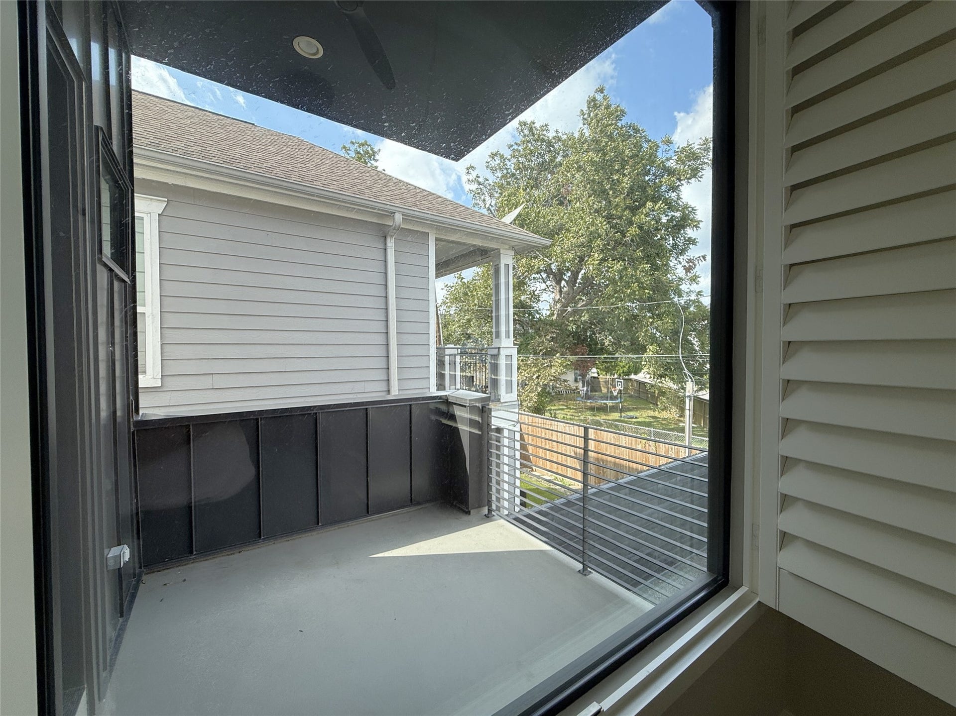 Picture taken from the dining space window, the main balcony is nicely sized!