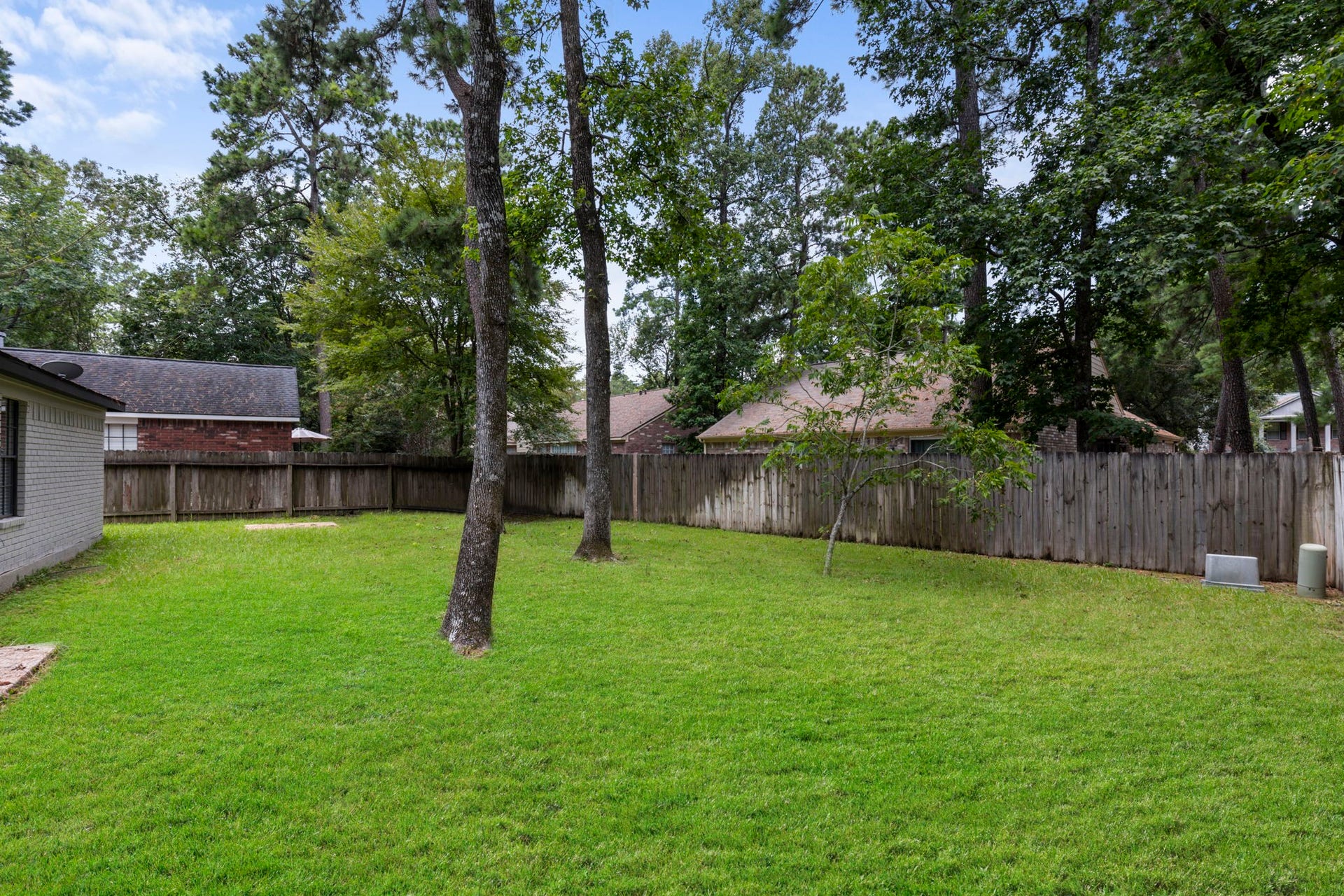 15 Green Slope Place, The Woodlands, TX 77381 15 Green Slope Place, The Woodlands, TX 77381