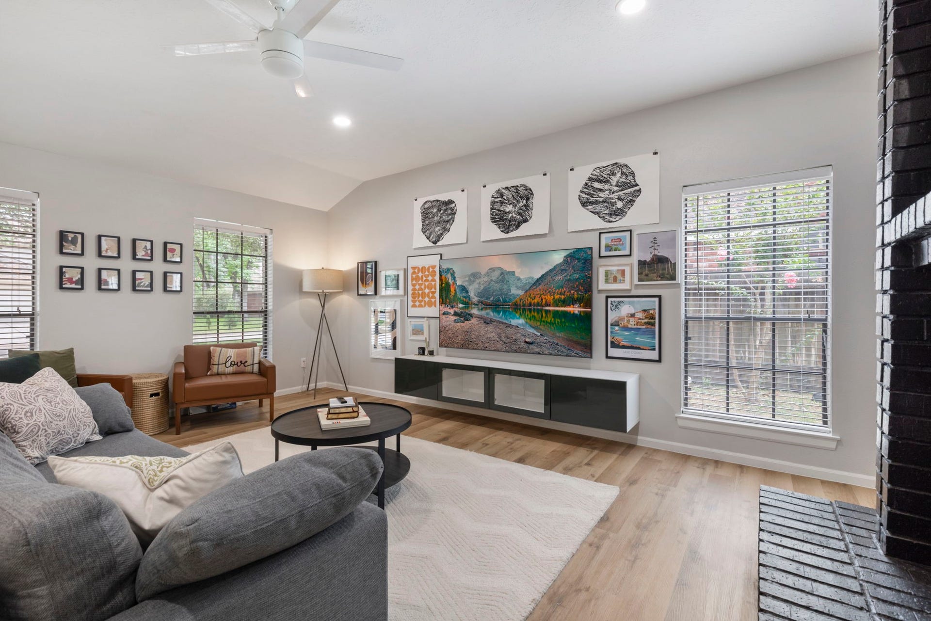 15 Green Slope Place, The Woodlands, TX 77381 15 Green Slope Place, The Woodlands, TX 77381
