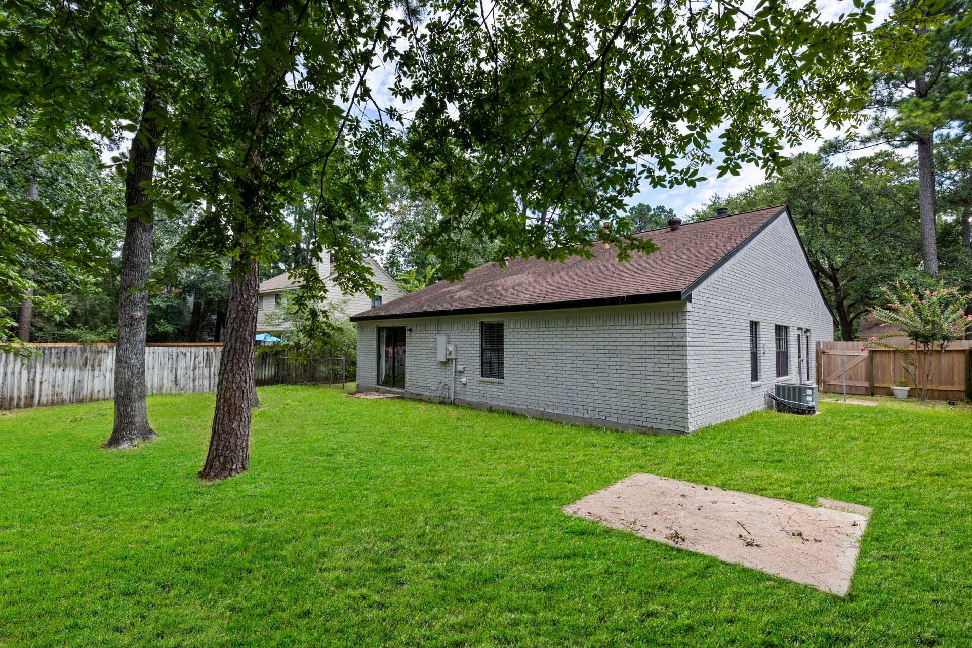 15 Green Slope Place, The Woodlands, TX 77381 15 Green Slope Place, The Woodlands, TX 77381