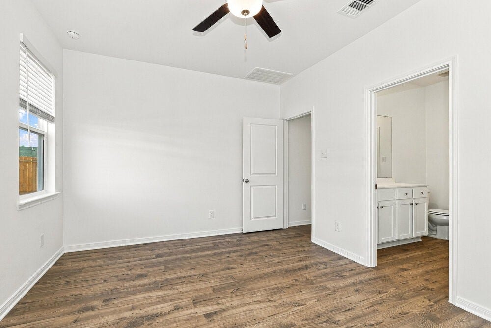 15551 Caramel Springs Drive, Conroe, TX 77303