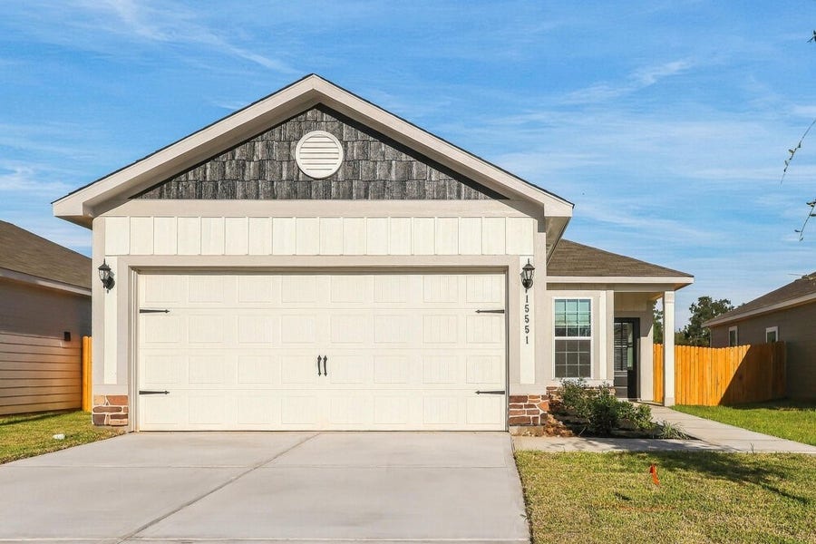 Property photo for 15551 Caramel Springs Drive, Conroe, TX