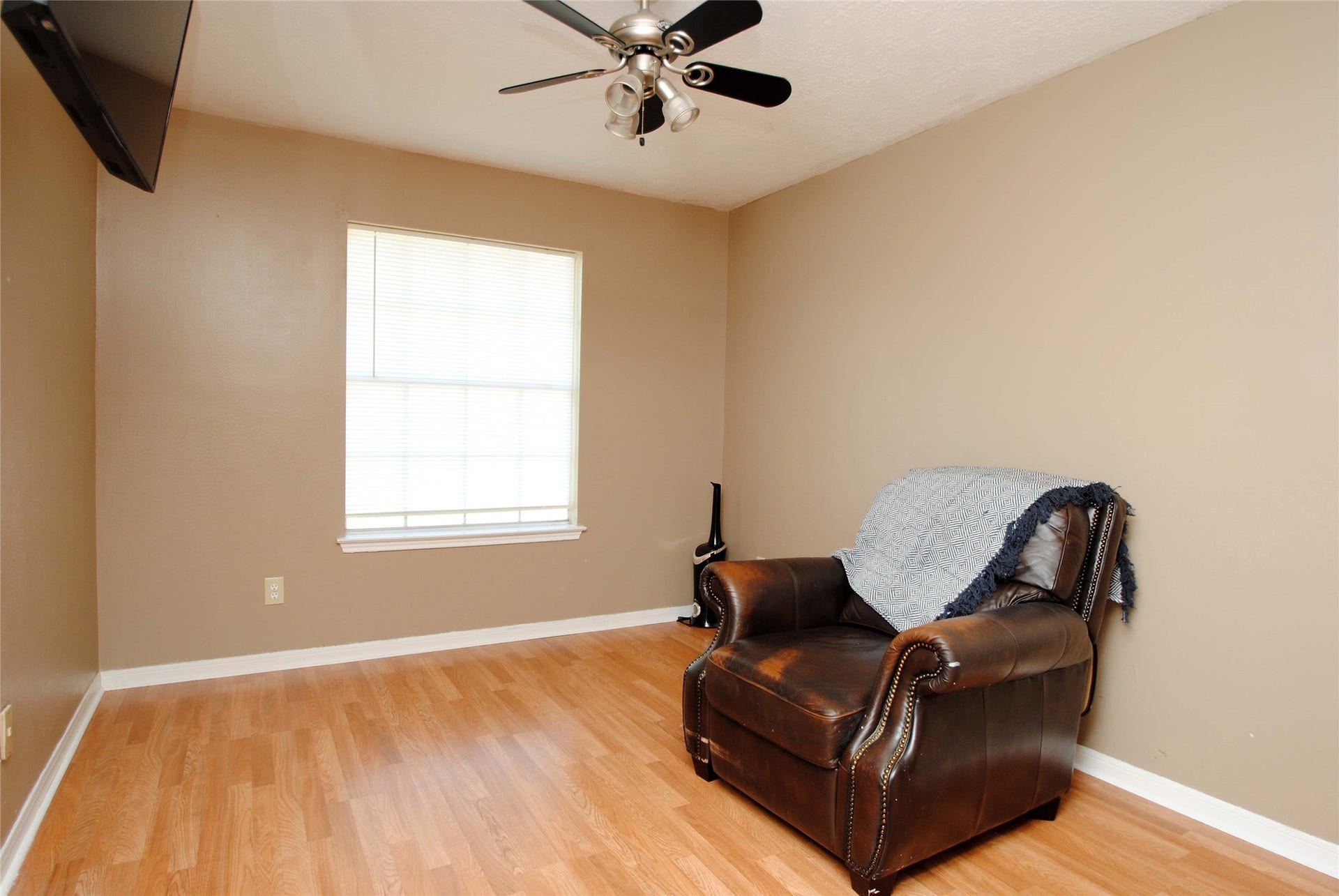 6022 S Trafalgar Court, Katy, TX 77449 6022 S Trafalgar Court, Katy, TX 77449