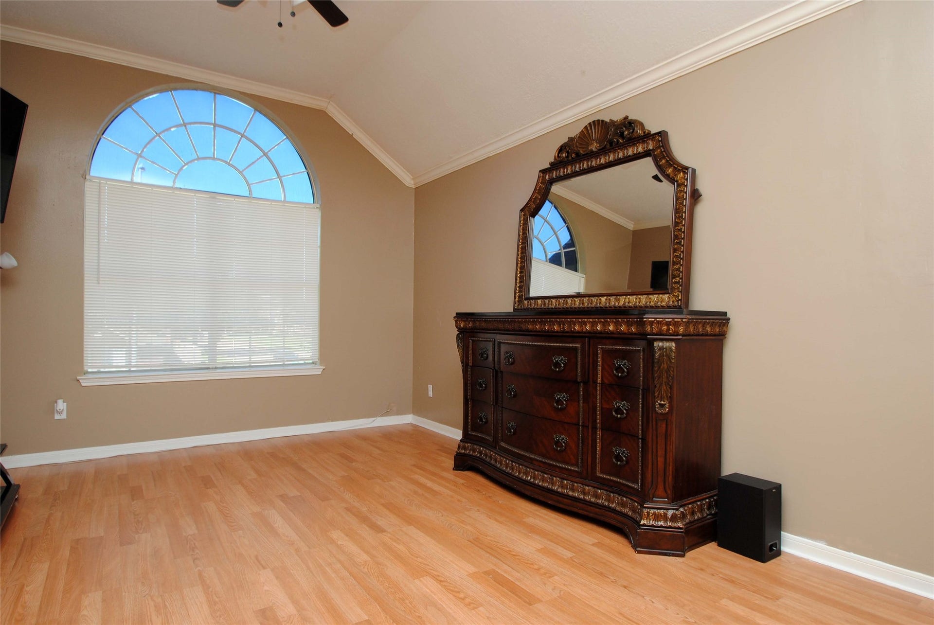 6022 S Trafalgar Court, Katy, TX 77449 6022 S Trafalgar Court, Katy, TX 77449