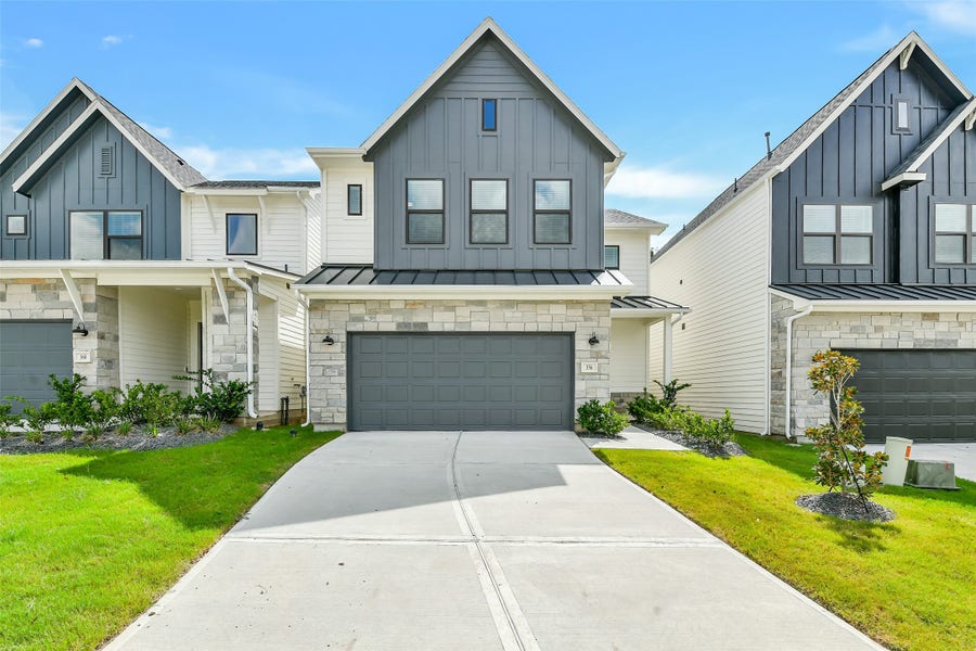 Property photo for 356 Summer Place Drive, Montgomery, TX