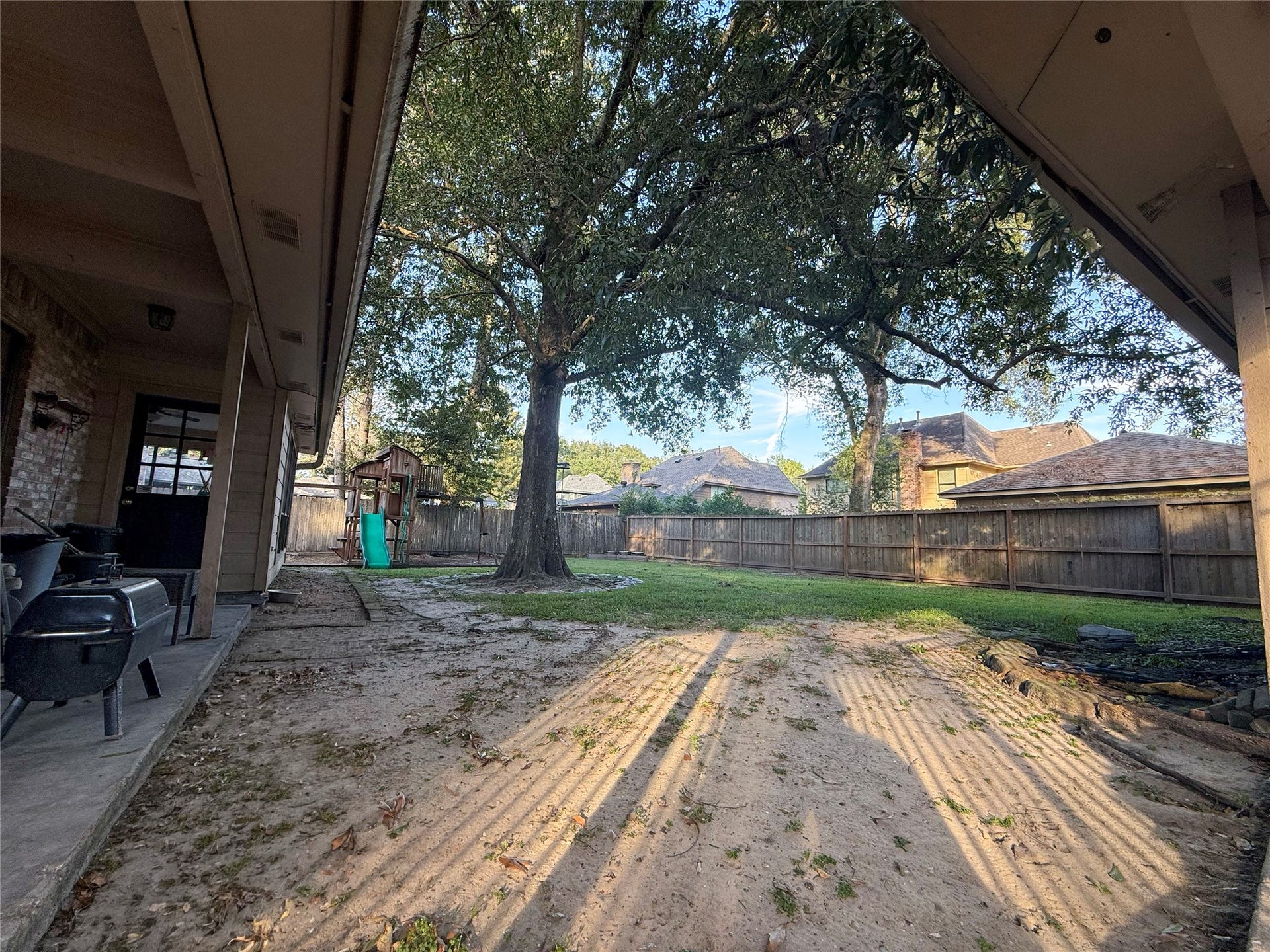 2910 Woodland Ridge Drive, Houston, TX 77345 2910 Woodland Ridge Drive, Houston, TX 77345