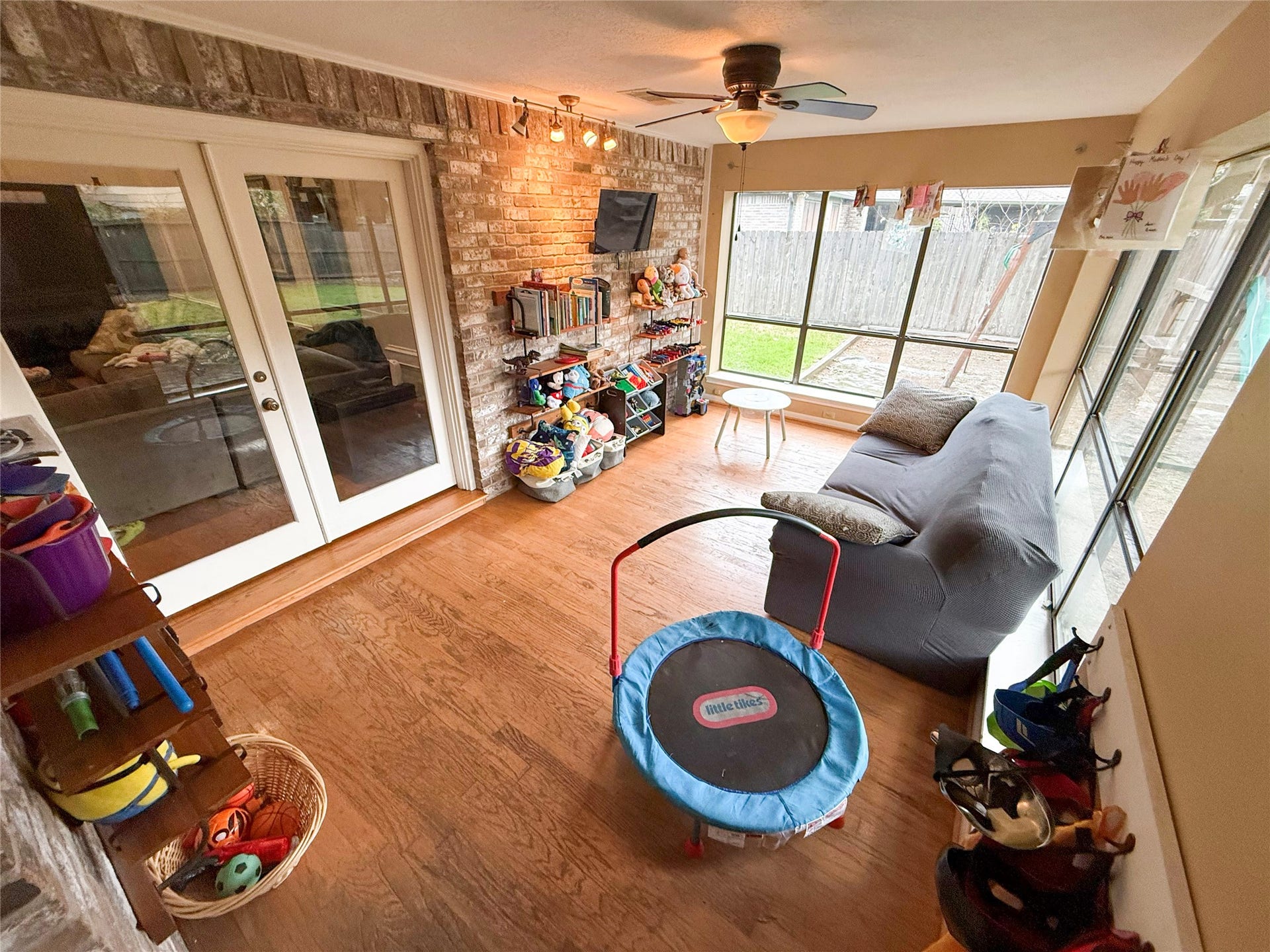 2910 Woodland Ridge Drive, Houston, TX 77345 2910 Woodland Ridge Drive, Houston, TX 77345