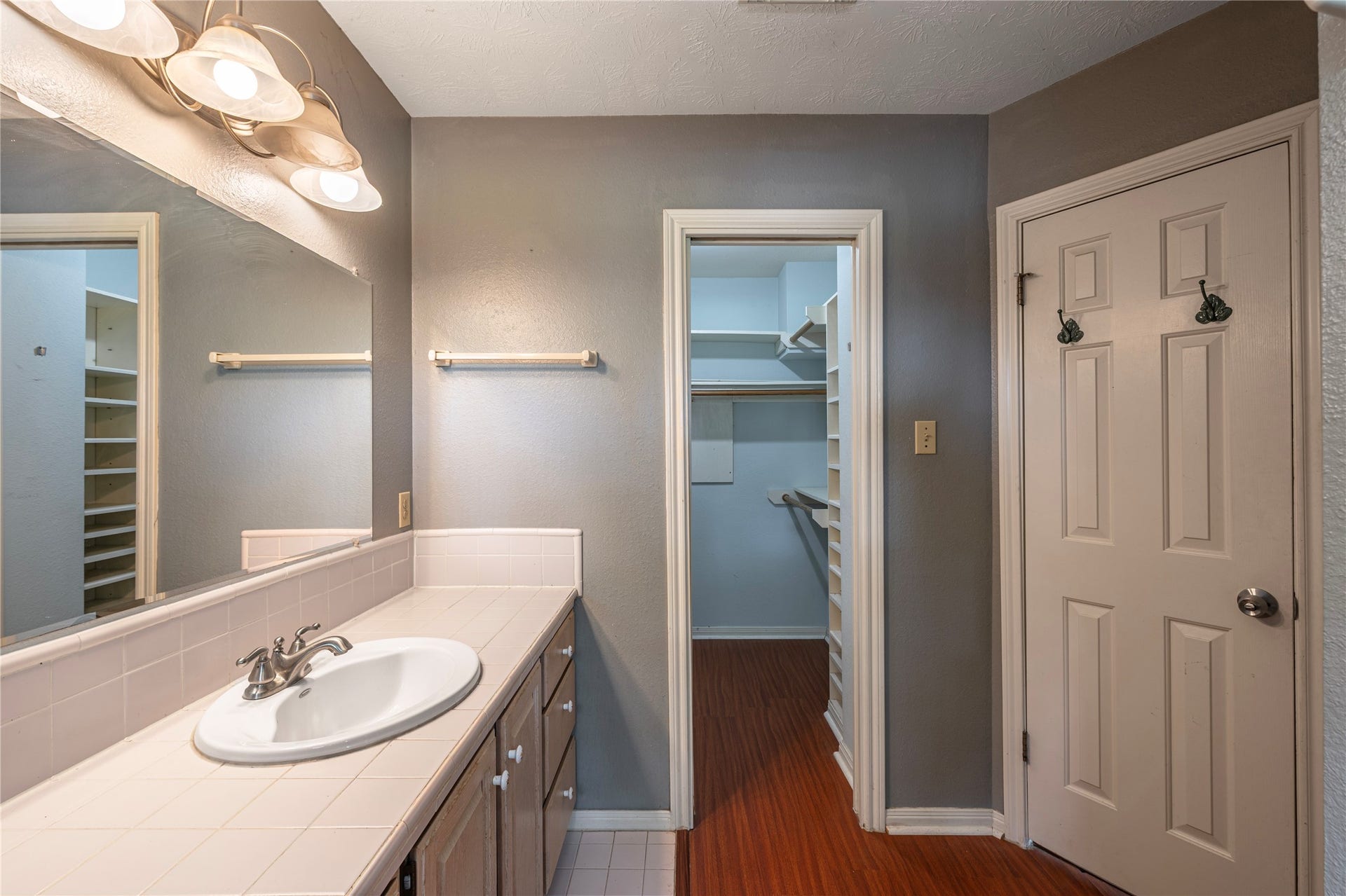 3726 Bayshore Drive, Bacliff, TX 77518 3726 Bayshore Drive, Bacliff, TX 77518
