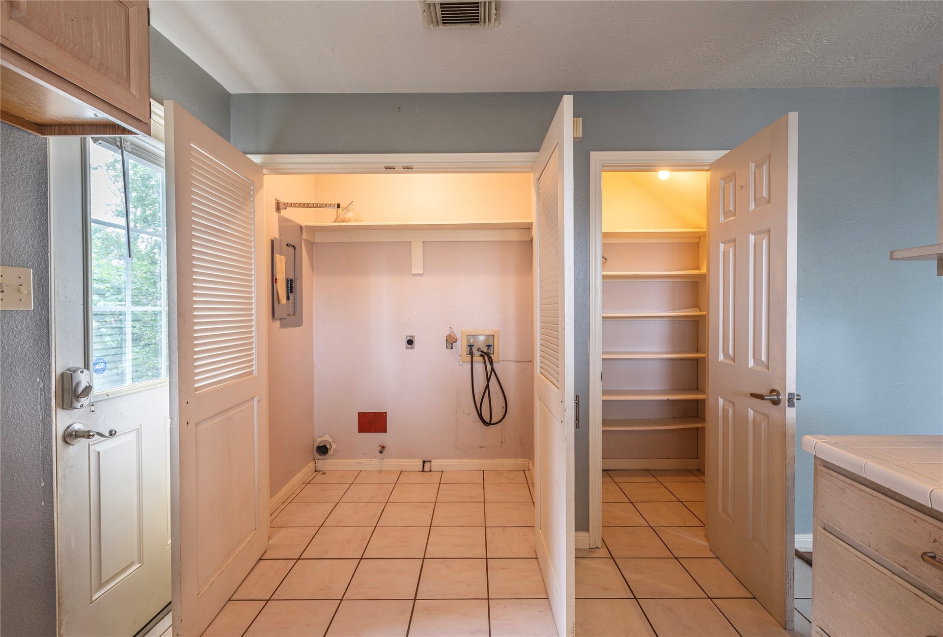 3726 Bayshore Drive, Bacliff, TX 77518 3726 Bayshore Drive, Bacliff, TX 77518
