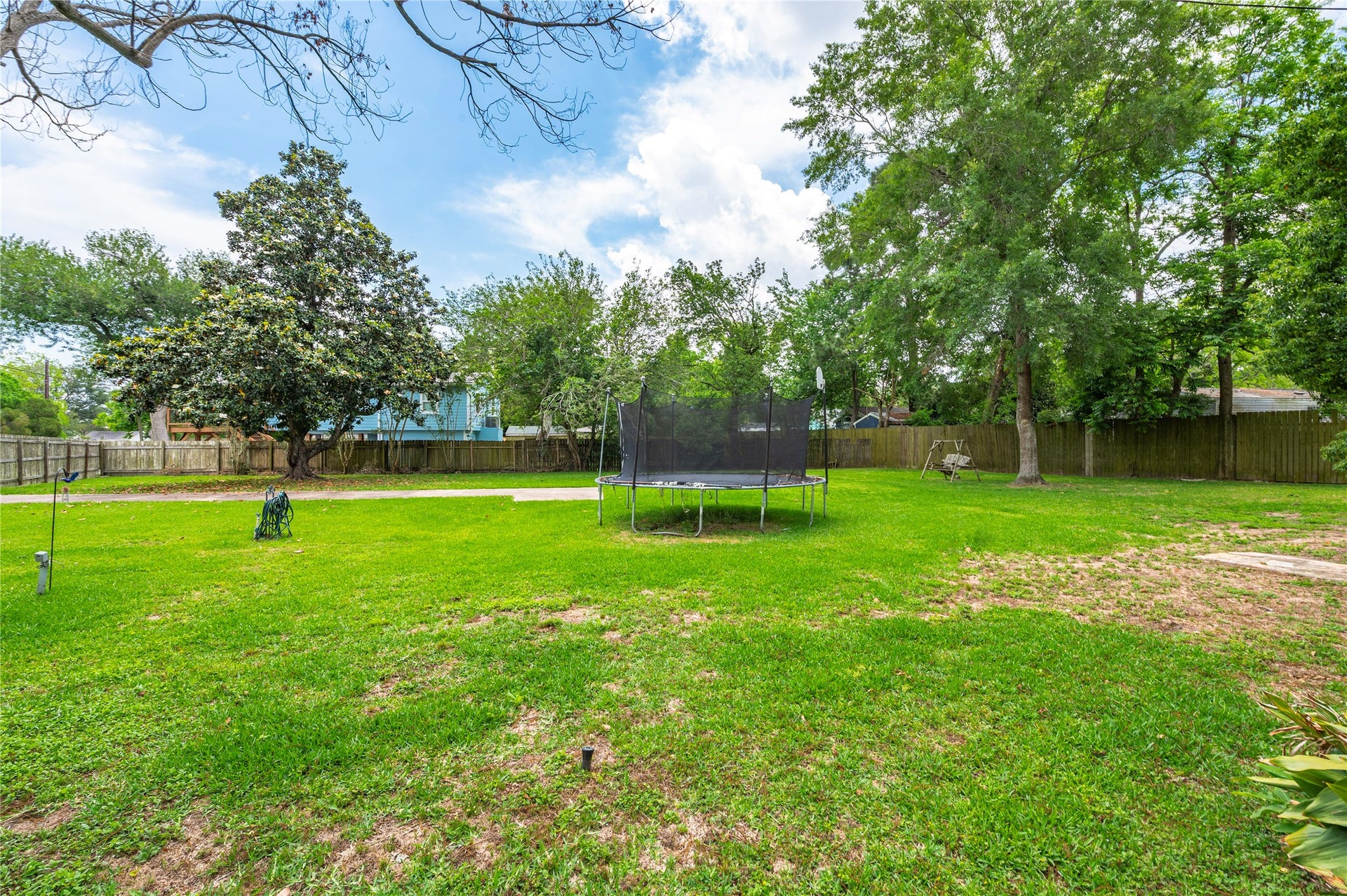 3726 Bayshore Drive, Bacliff, TX 77518 3726 Bayshore Drive, Bacliff, TX 77518
