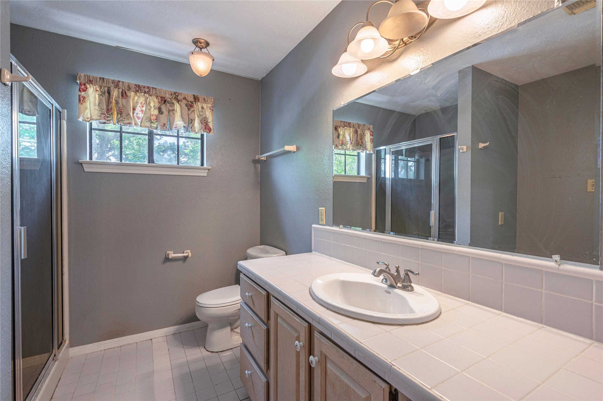 3726 Bayshore Drive, Bacliff, TX 77518 3726 Bayshore Drive, Bacliff, TX 77518