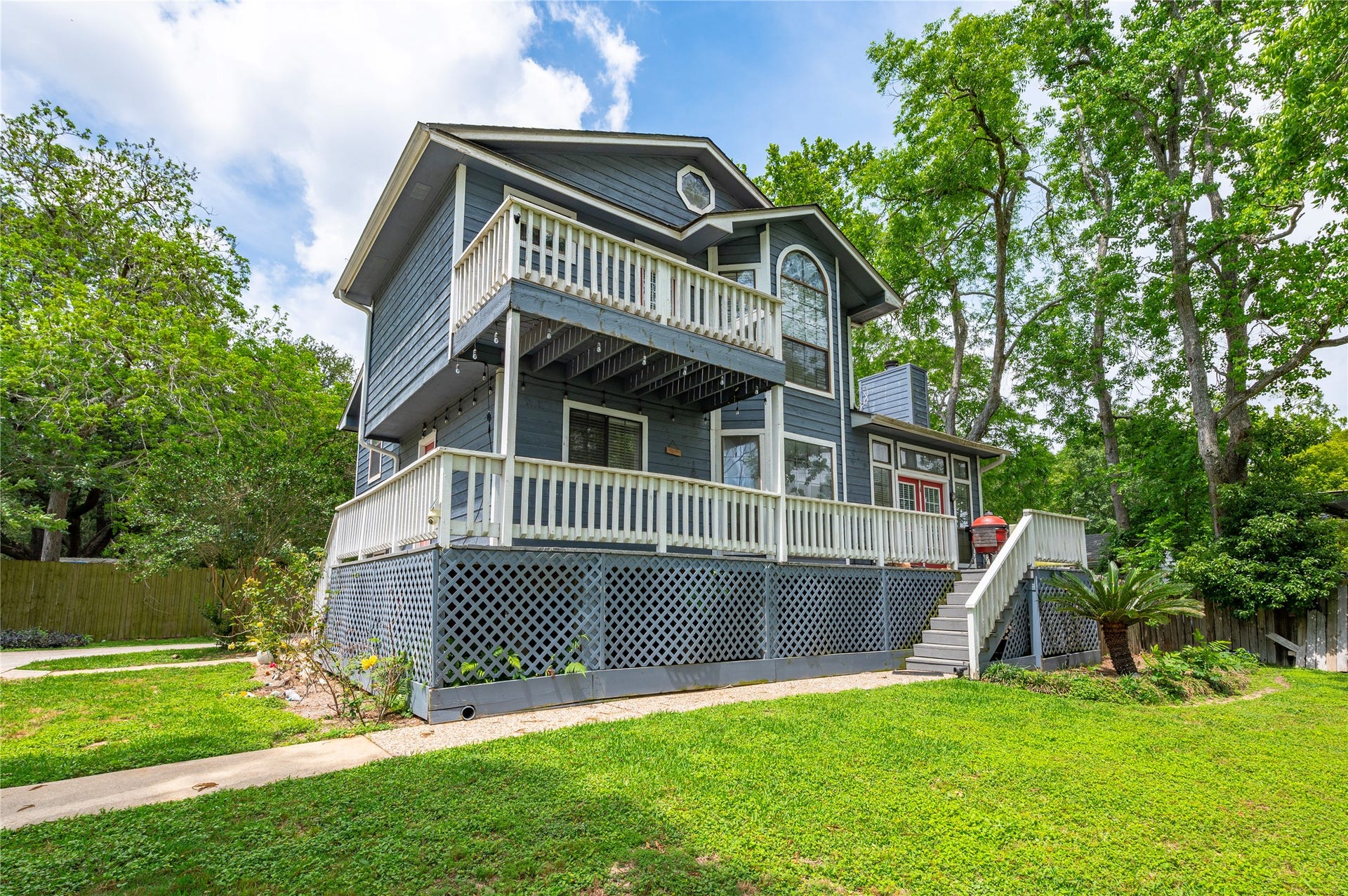 3726 Bayshore Drive, Bacliff, TX 77518 3726 Bayshore Drive, Bacliff, TX 77518