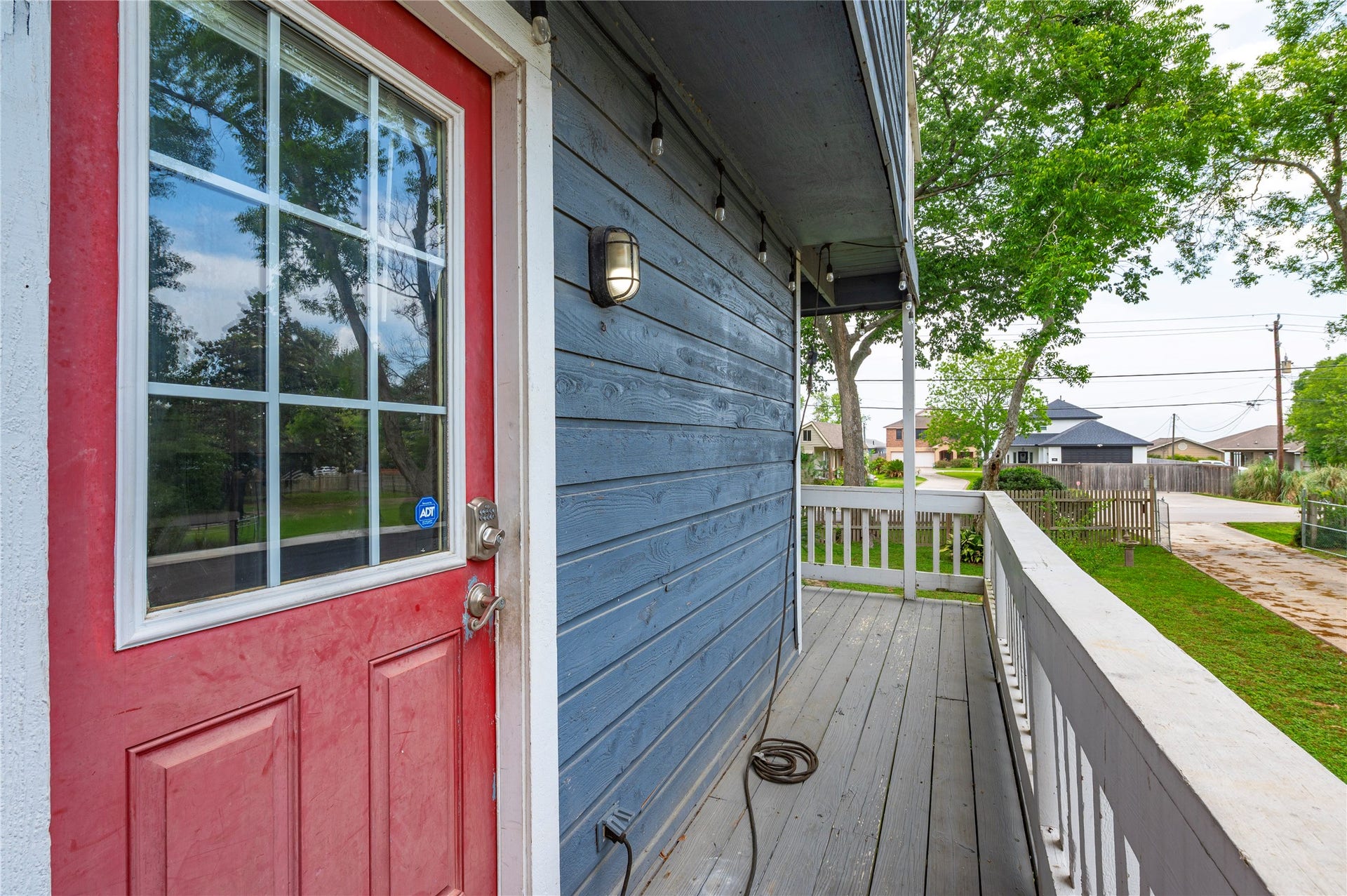 3726 Bayshore Drive, Bacliff, TX 77518 3726 Bayshore Drive, Bacliff, TX 77518