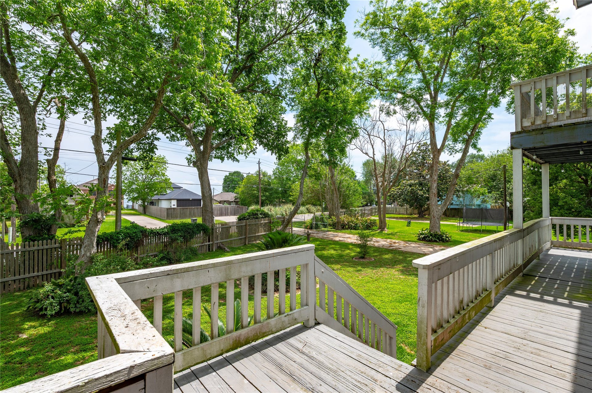 3726 Bayshore Drive, Bacliff, TX 77518 3726 Bayshore Drive, Bacliff, TX 77518